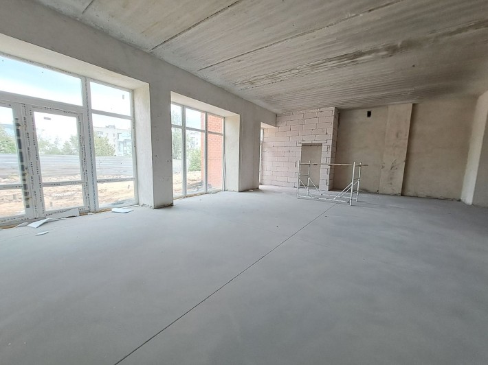 Оренда приміщення 145,5 м'2 по вул.Лучаківського. - фото 1