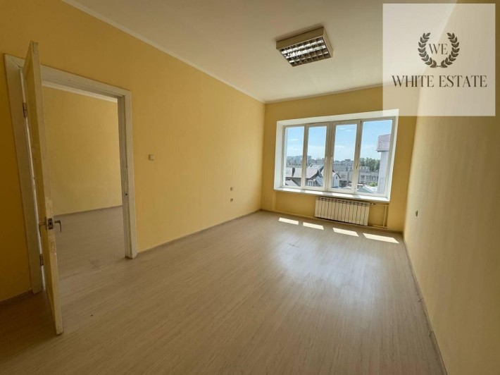 Оренда комерційного приміщення по вул. Старий Поділ - фото 1