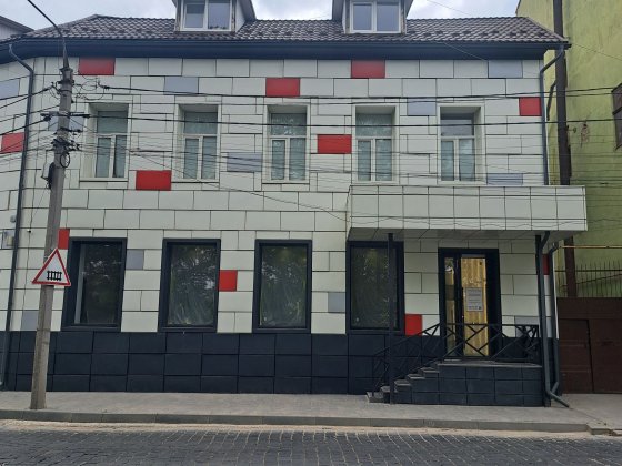 Здаються офісні приміщення Чернівці