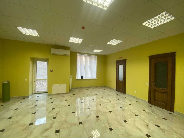 Оренда комерційного приміщення 45 000 грн  вул. Микулинецька ЦЕНТР - фото 1