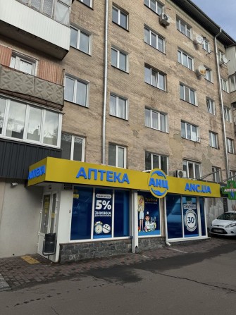 Оренда приміщення по вул.Степана Бандери - фото 1