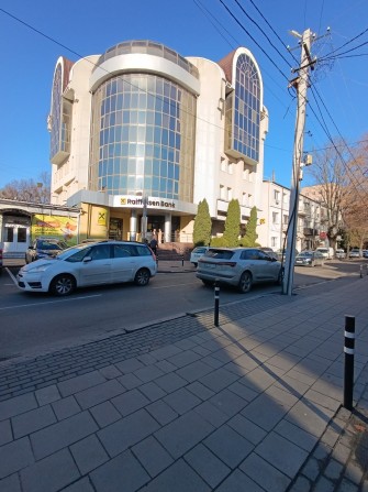 Здам в оренду частину житлового будинку під Комерцію ! ЦЕНТР! - фото 1