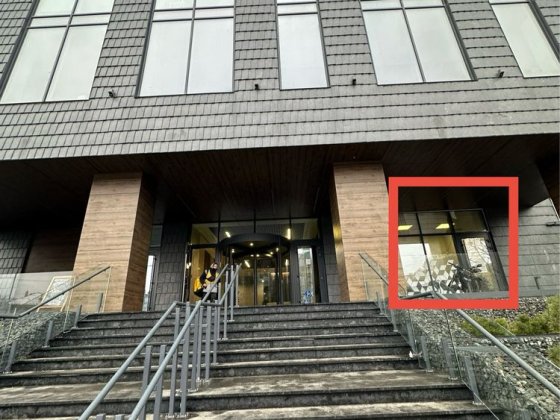 **ЦЕНТР!Свій вхід! 34 кв.м. Black Wood Tower Чернігів