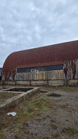 Здається в оренду ангар на великій ділянці - фото 1