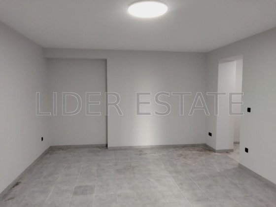 Оренда комерційної нежитлової площі 71.7 м², Ужгород Ужгород