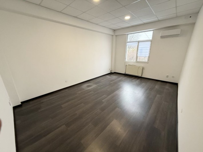 ОРЕНДА ОФІСУ приміщення кабінет, Ужгород. - фото 1