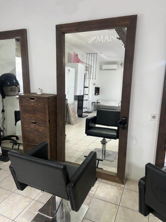 Здам в оренду робоче місце перукар, майстер манікюру, масажист - фото 1