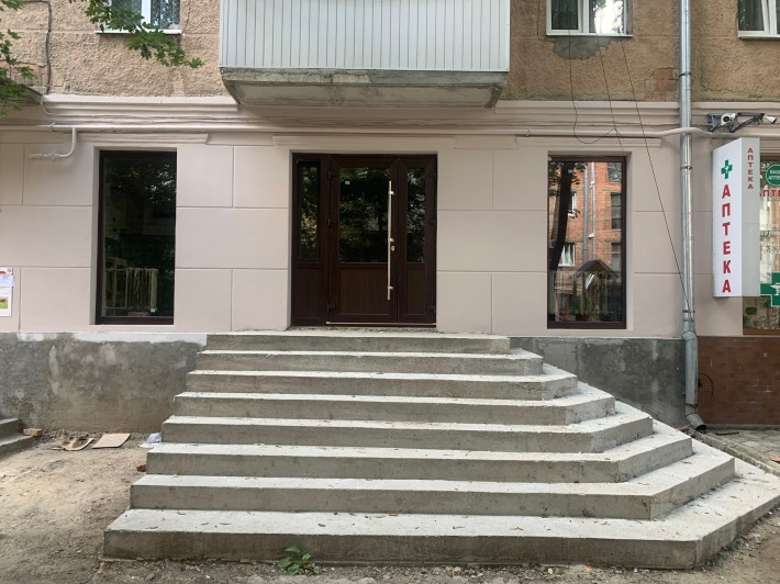 Оренда комерційного приміщення на Проспекті нижче Спорттоварів - фото 1