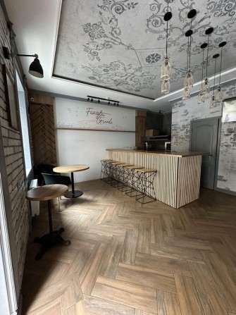 Продаж фасадного комерційного приміщення вул.М.Заньковецької центр - фото 1