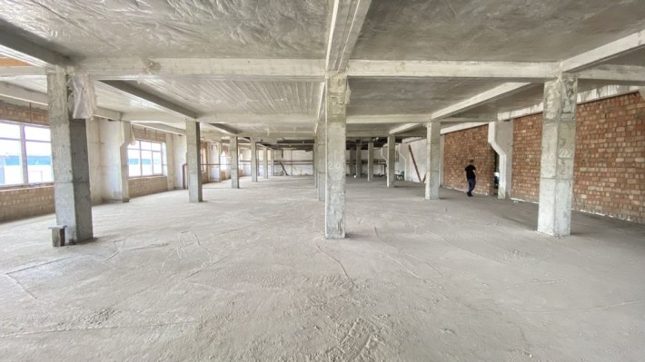 Оренда виробничих, складських, офісних приміщень в Чернівцях - фото 1