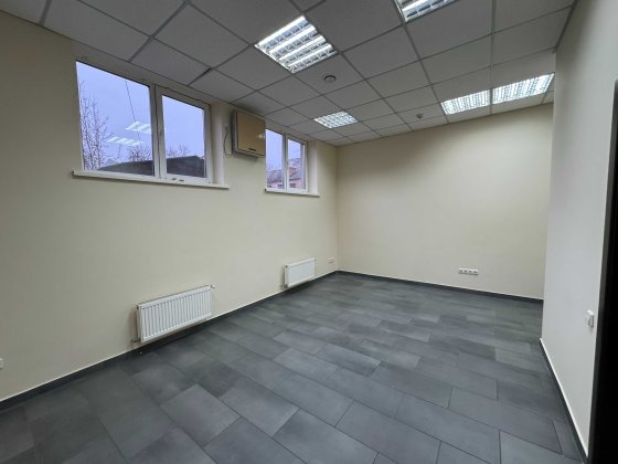 Офісний блок в центральній частині міста Черкаси