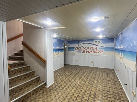 Оренда приміщення вільного призначення Чернівці