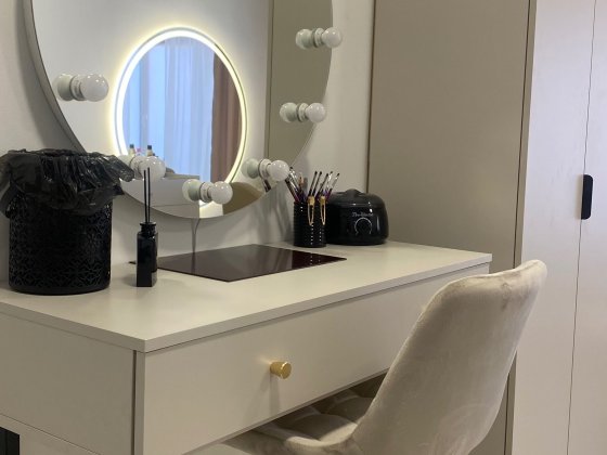 Оренда для бровиста / візажиста / ламімейкера. Світло є завжди! Ужгород