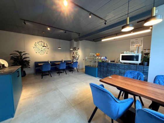 Приміщення під магазин, кав*ярню, з меблями технікою Вул. Рівненська 7 Чернівці