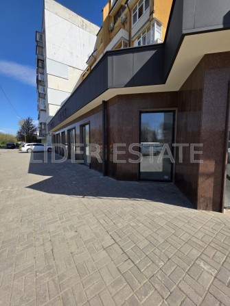 Оренда нежитлової приміщення в Ужгороді 140 м2 - фото 1