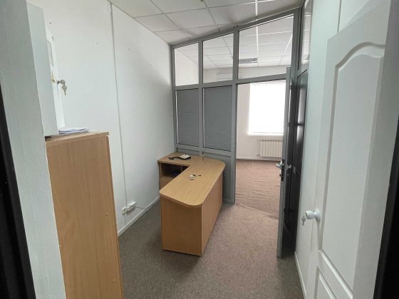 Центр, офіс, кабінет з власним с/в,  Лазарева 6/1, Черкаси