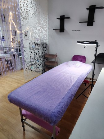 Оренда кушетки для майстра, LashMaker, ТЦ Вена/Голлівуд - фото 1