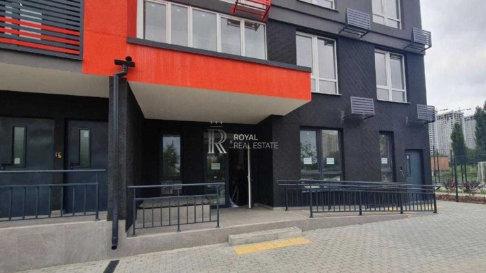 Оренда комерції салон, пошта кав'ярня та ін 55кв Дарницький Причал8 - фото 1