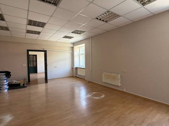 Оренда офісного приміщення Центр міста 700 $ / місяць Ужгород