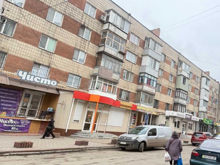 Здається комерційне приміщення фасадне, окремий вхід. Площа 45 кв.м. - фото 1