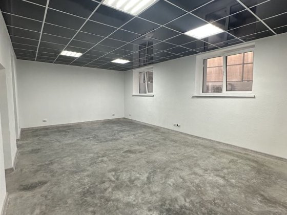 Здається комерційне приміщення на вул. Головній (центр) Чернівці