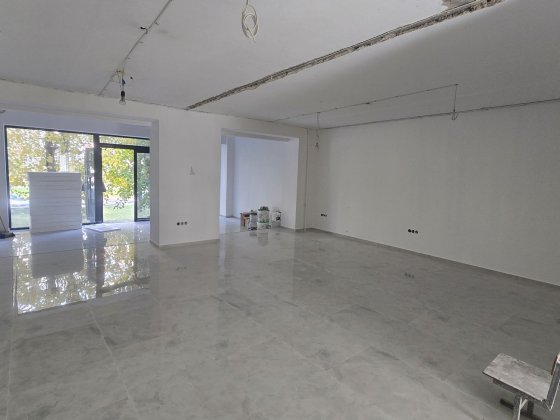 Оренда приміщення на Скальда Чернівці