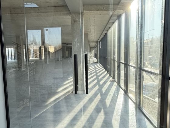 Оренда приміщення у новому ТЦ - 250 кв.м Чернівці