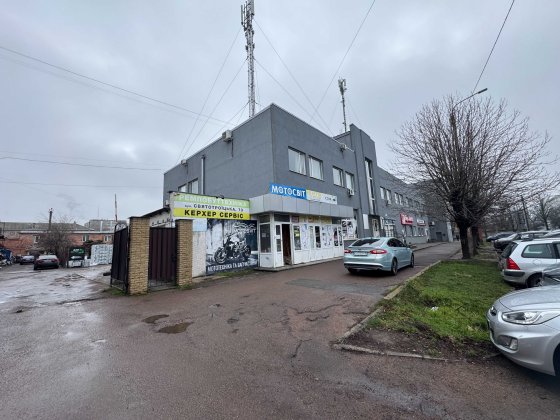 Приміщення з окремим входом по вул. Святотроїцька Черкассы