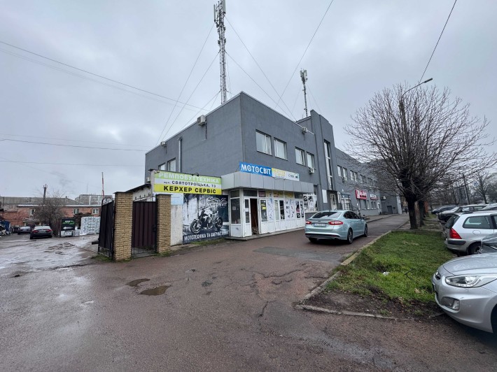 Приміщення з окремим входом по вул. Святотроїцька - фото 1
