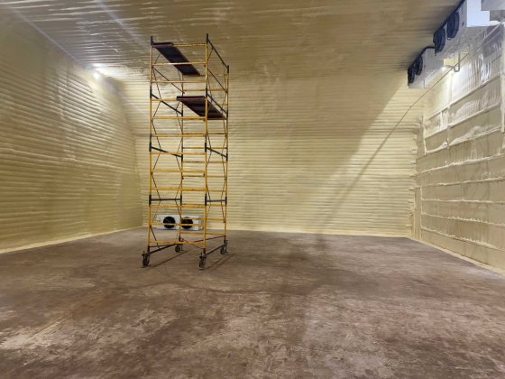 Холодильний склад 200 м², H=6,2 м, біля Вінниці, –2…+18°С Винница