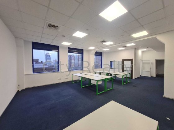 Офіс 575 м.кв Лейпцизька 15 Печерський метро Печерська Арсенальна Без%