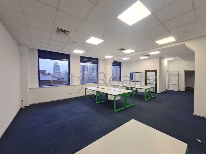 Офіс 575 м.кв Лейпцизька 15 Печерський метро Печерська Арсенальна Без% - фото 1