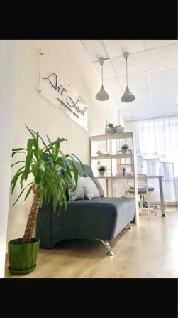 Оренда! Візажист бровіст! Робоче місце! Район 5 Кутів! - фото 1