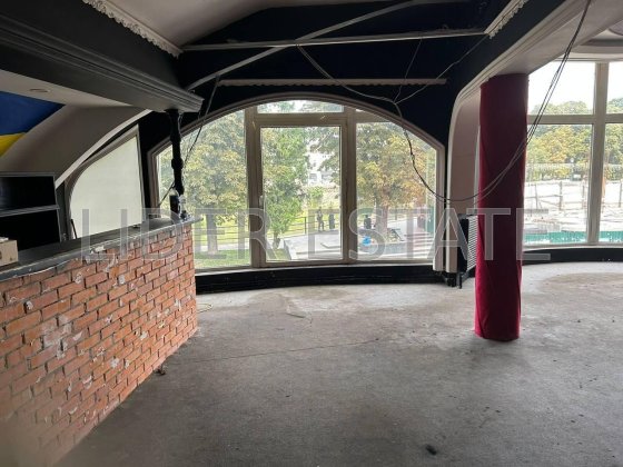 Оренда комерційної нерухомості в Ужгороді ( центр) Ужгород