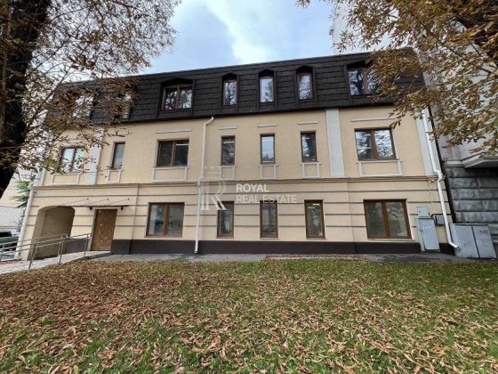 Оренда Окремо Стояча Будівля 814м2 Центр 3 Поверхи Оpen Space