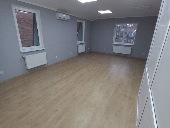 Оренда офісної будівліі цілком, Центр Винница