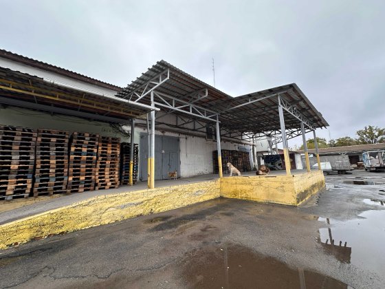 Оренда капітального утепленого складу з рампою Водоканал Вінниця