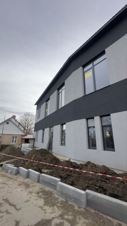 Здається приміщення під продуктовий магазин і Аптеку - фото 1