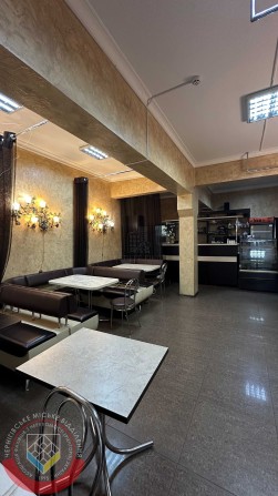 RLT V01 Оренда фасадного приміщення під кафе/ресторан, вул О. Довженка - фото 1