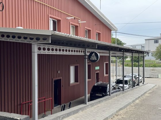 Сдається приміщення під склад або спортзал Чернівці