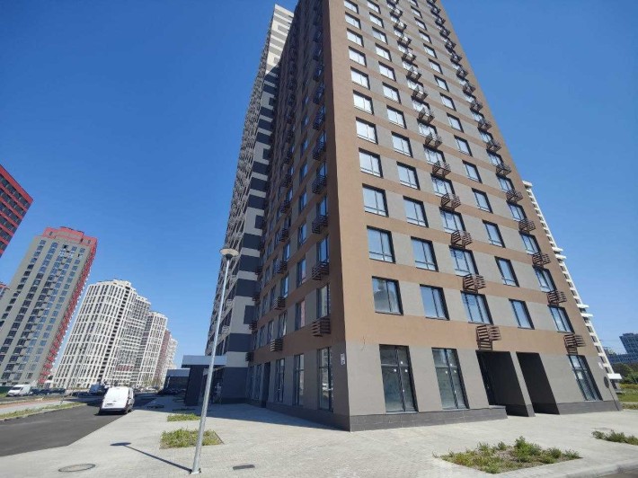 Фасад Всеволода Змієнка 30 224м нежитлове приміщення вільного призн-ня - фото 1