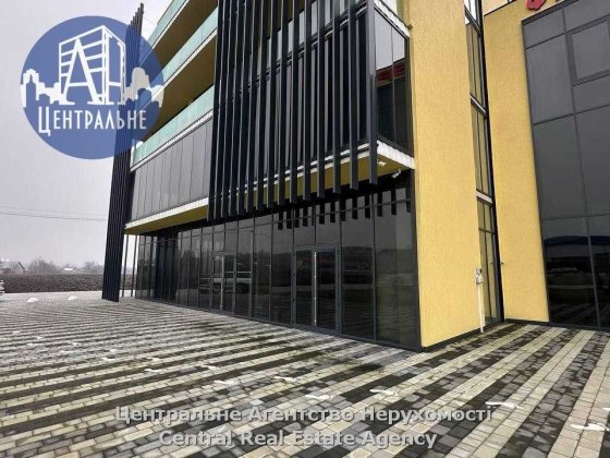 Оренда фасадного приміщення повз трасу Чернівці