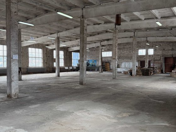 Оренда виробничо-складського приміщення 1181 м2, вул. Кільцева 7 (ЗАЗ) Чернігів