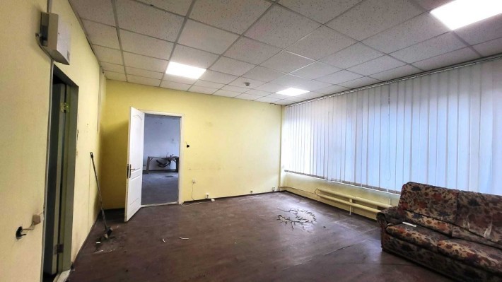 Оренда кабінету 28 м.кв. Чорних Запорожців/Дашкевича Оренда приміщень - фото 1