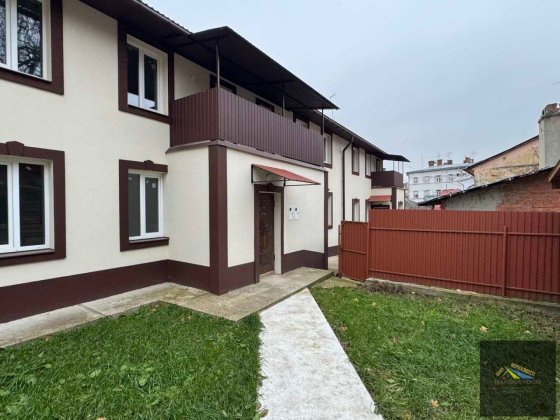 Дворівневе приміщення в центрі міста Чернівці