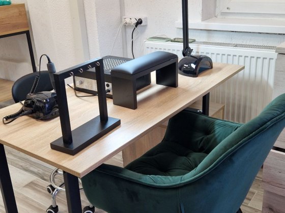 Оренда робочого місця для майстра манікюру З НОВОЮ ТЕХНІКОЮ Черкаси