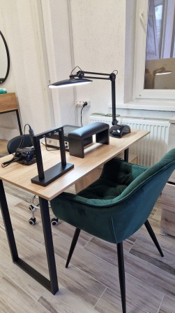 Оренда робочого місця для майстра манікюру З НОВОЮ ТЕХНІКОЮ - фото 1