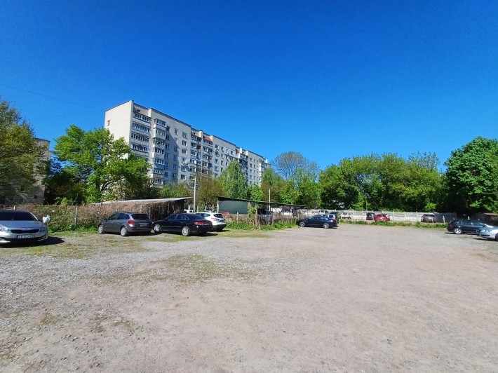 Оренда ділянки, парковки по вул Мазепи. Діючий бізнес.Центр. - фото 1