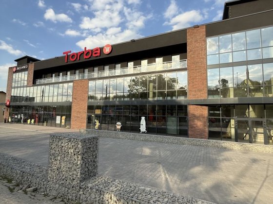 Оренда в новозбудованому комерційному приміщенні Чернівці