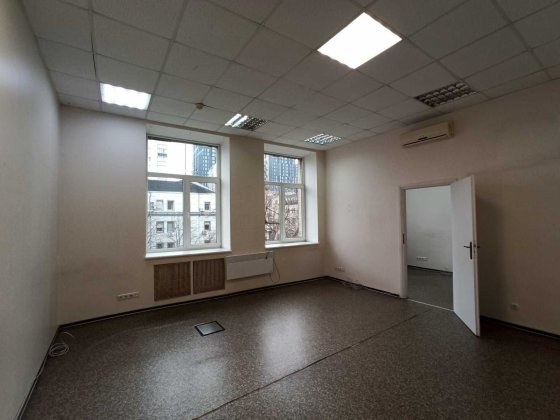 Офіс 60 кв.м (3 кабінети). Метро Палац Україна. Печерськ. Без комісії! Київ